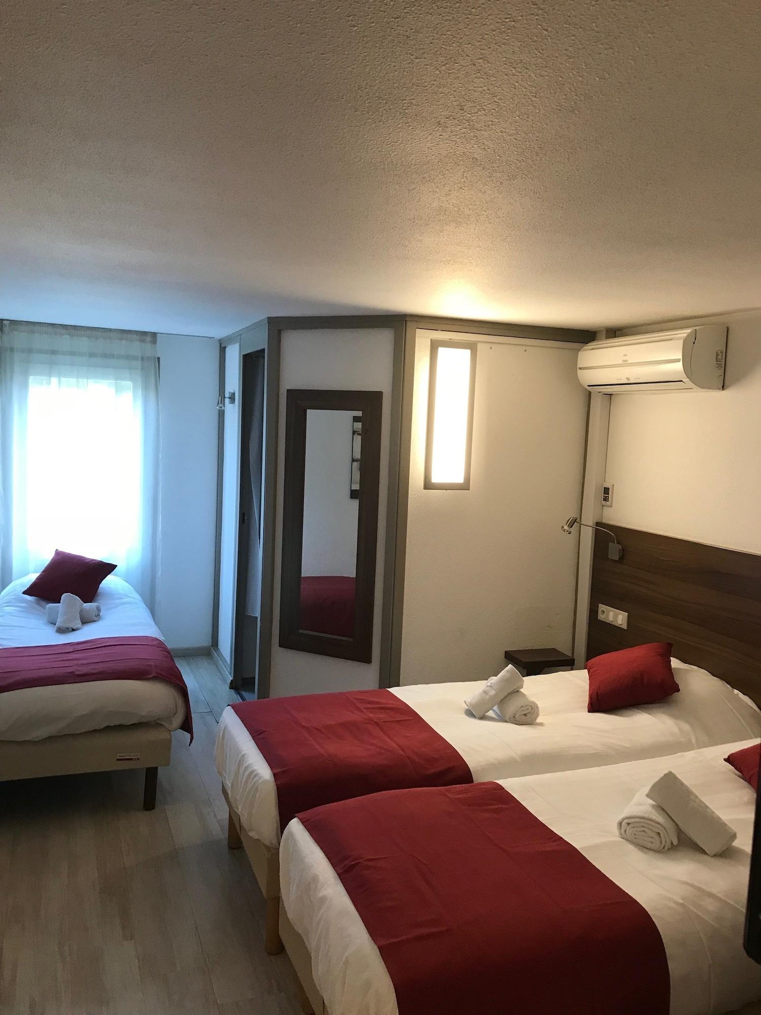 Brit Hotel Plaisance A9/A61 Нарбонна Экстерьер фото