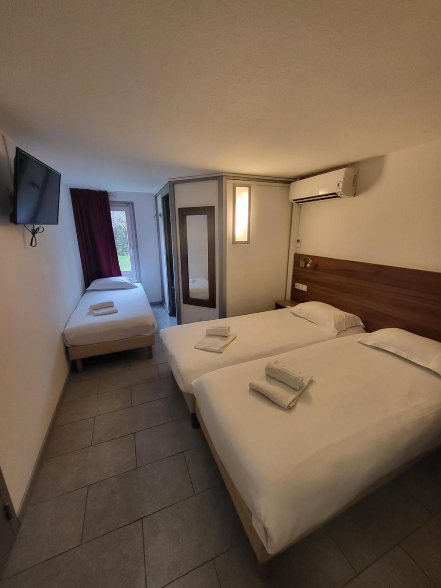 Brit Hotel Plaisance A9/A61 Нарбонна Экстерьер фото